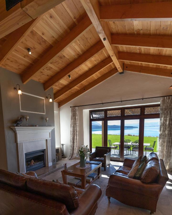 Lodge Mt Cook Lakeside Retreat