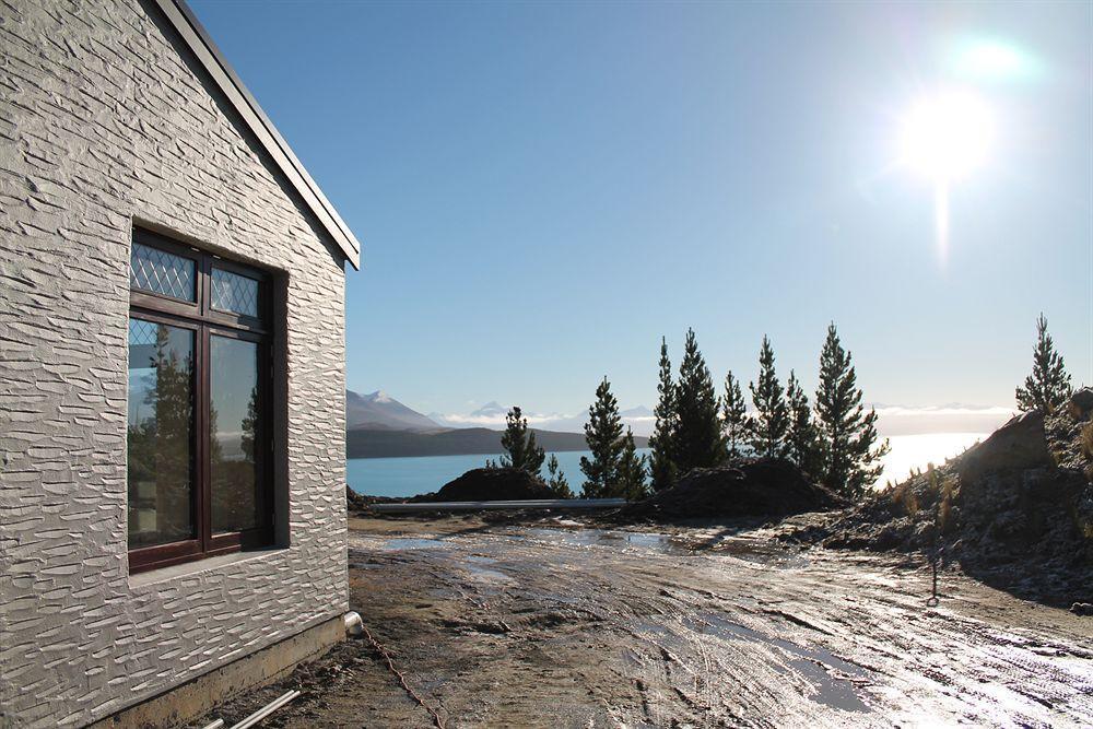 Mt Cook Lakeside Retreat Lodge *